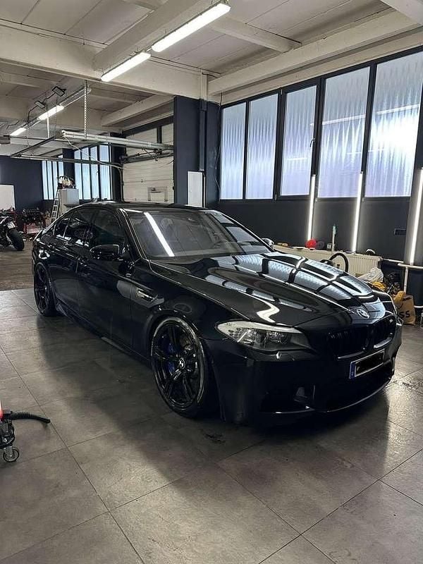 Gebraucht BMW M5 Basis 560 PS (411 kW) 2012 Schwarz Limousine