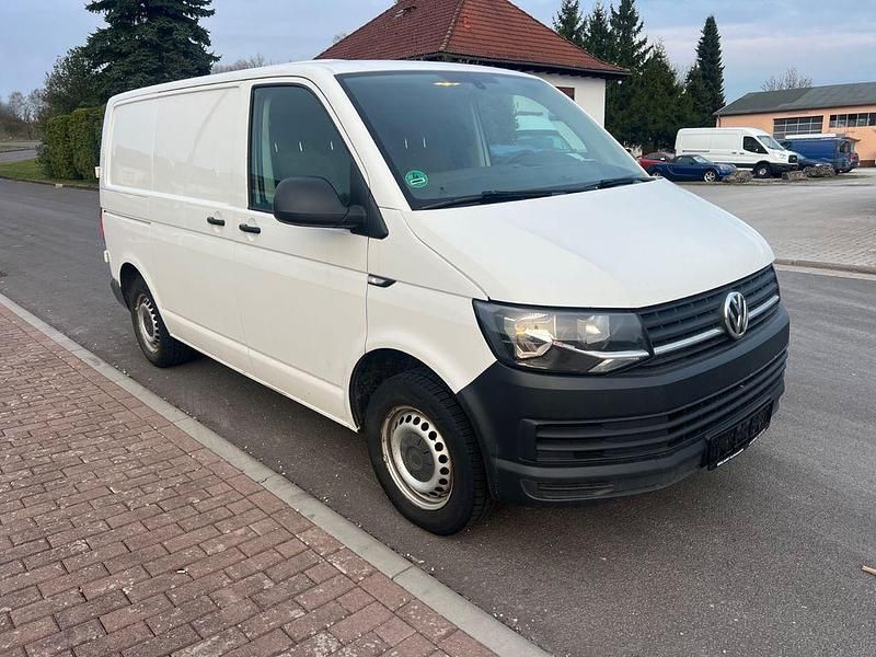 Gebraucht VW Transporter 140 PS (102 kW) 2016 Weiß Van