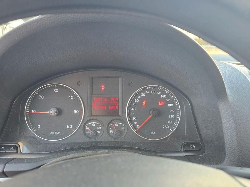 Gebraucht VW Golf VI Individual 105 PS (77 kW) 2008 Silber Kleinwagen