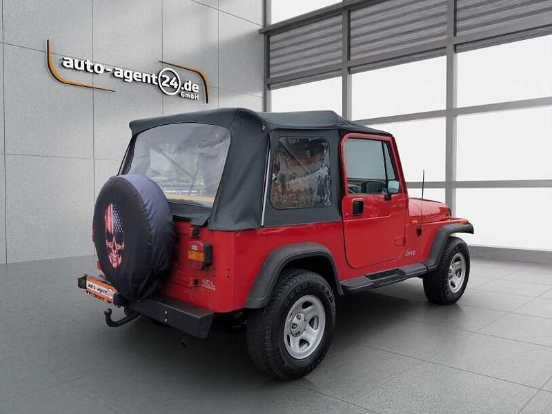 Gebraucht Jeep Wrangler 178 PS (130 kW) 1992 Rot SUV
