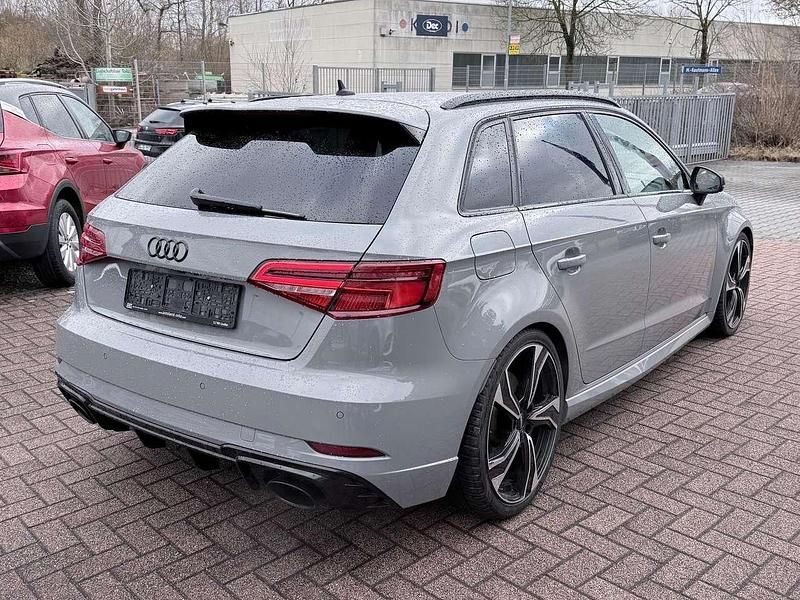Gebraucht Audi RS3 400 PS (294 kW) 2020 Nardograu Limousine