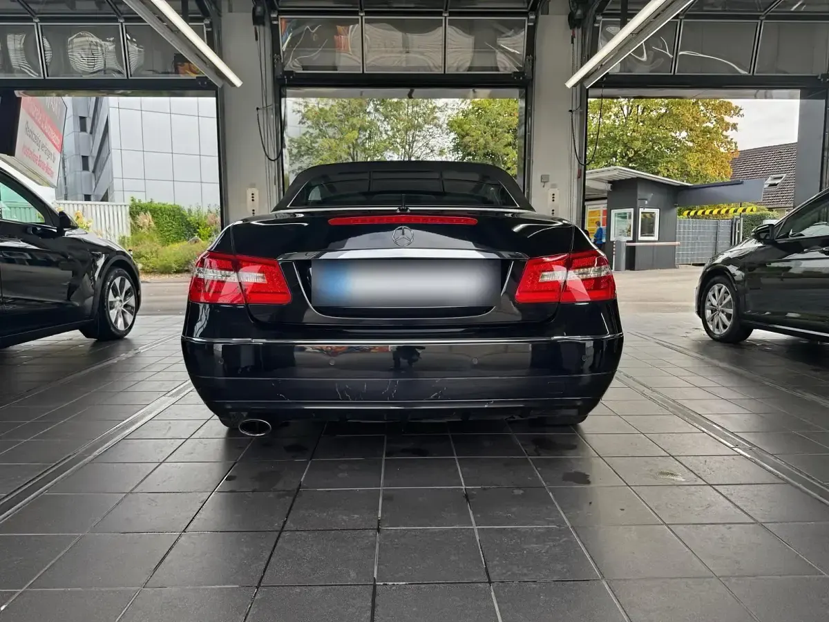 Brugt Mercedes E250 204 HK (150 kW) 2010 Sort Cabriolet