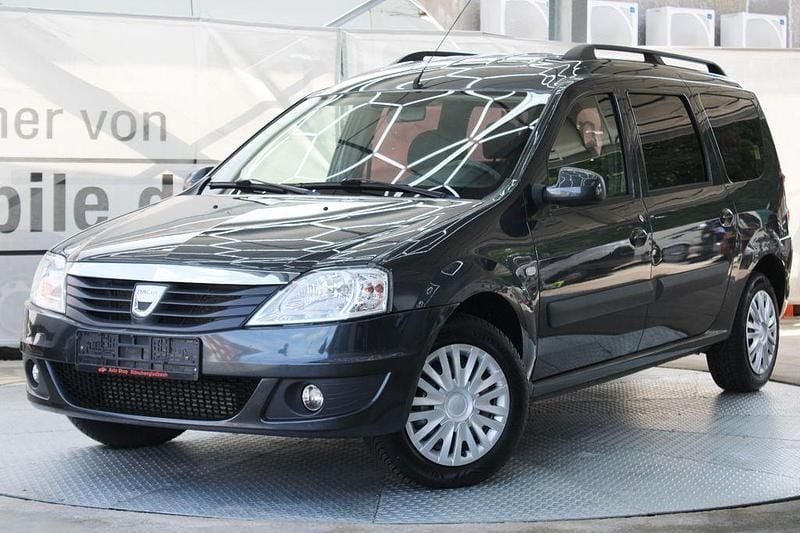 Grau "comete" Gebraucht 2011 Dacia Logan MCV Kombi | 2.750 € (Fairer Preis) - Bild 1/3