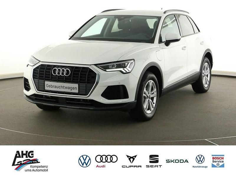 Weiß Gebraucht 2022 Audi Q3 SUV | 29.790 € (Fairer Preis) - Bild 1/4