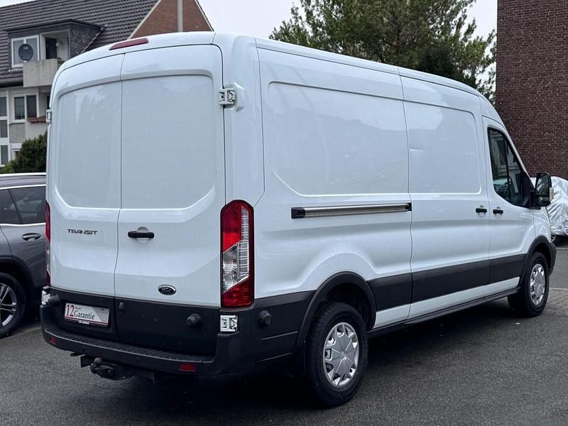 Używany Ford Transit Trend 170 KM (125 kW) 2018 Biały Minivan