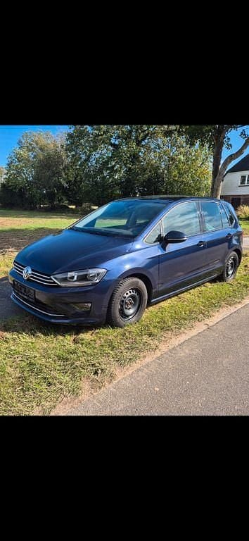 Blau Gebraucht 2016 VW Golf Sportsvan Comfortline Van / Kleinbus | 9.950 € (Superpreis) - Bild 1/4