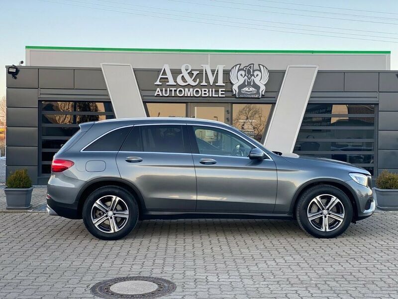 Gebraucht Mercedes GLC220 170 PS (125 kW) 2016 Grau metallic SUV