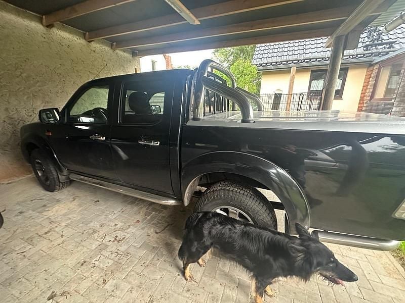 Gebraucht Ford Ranger Limited 156 PS (114 kW) 2011 Grau Pickup