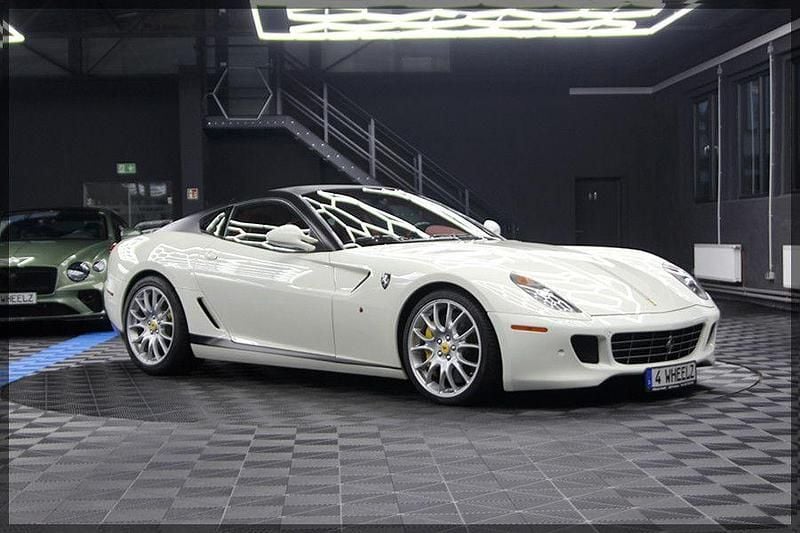 Gebraucht Ferrari 599 620 PS (456 kW) 2009 Weiß Coupé