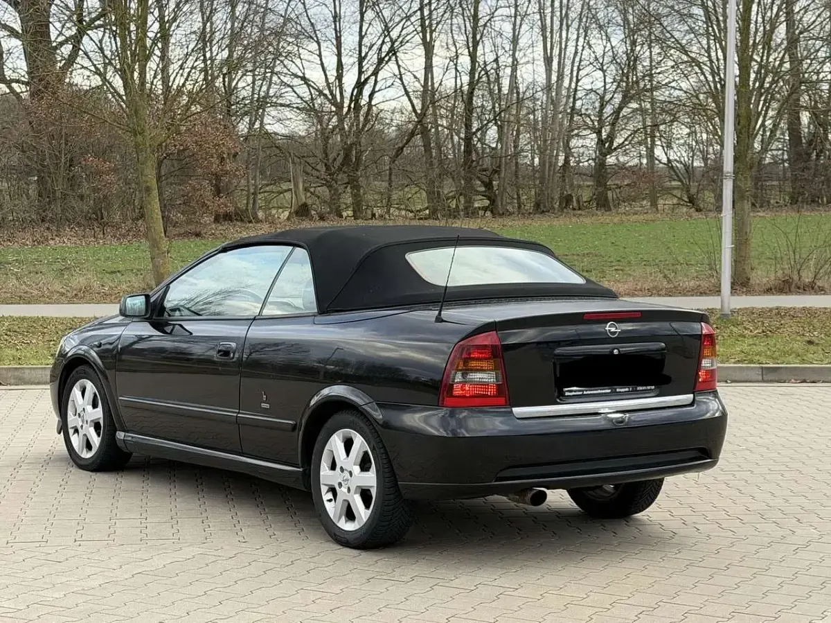 Gebraucht Opel Astra 103 PS (75 kW) 2004 Cabrio