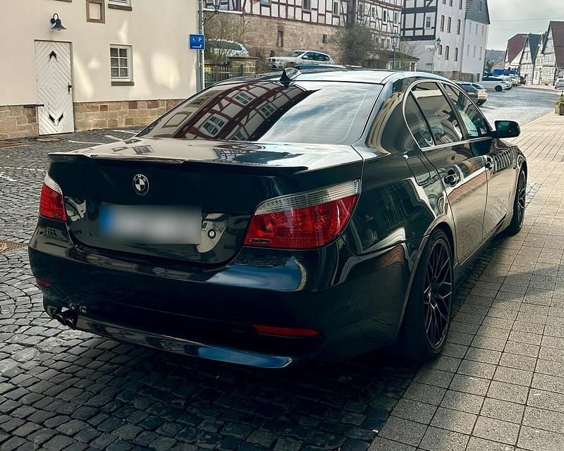 Gebraucht BMW 530 256 PS (188 kW) 2005 Schwarz Limousine