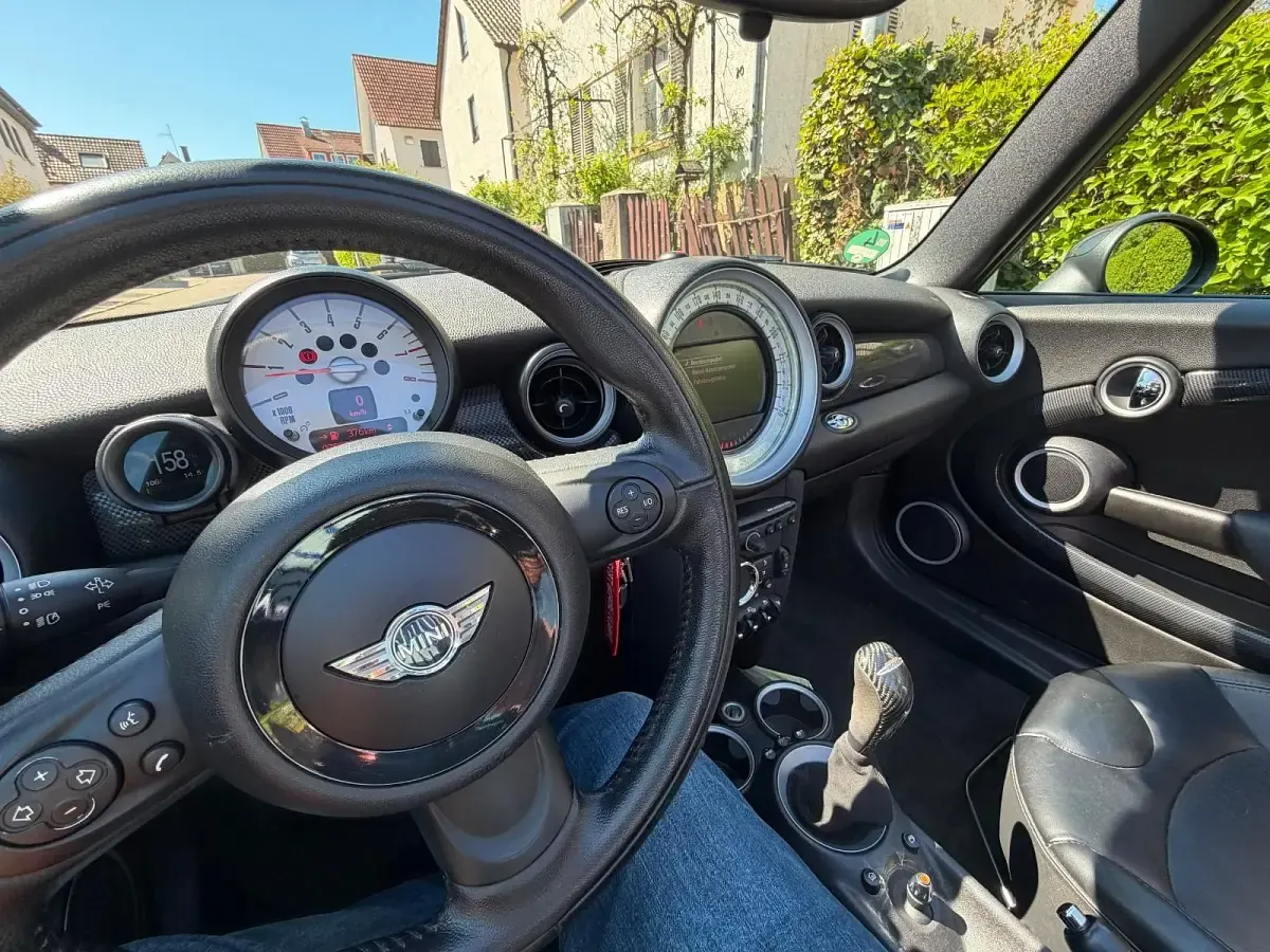 Gebraucht Mini Cooper S Cabriolet 184 PS (135 kW) 2012 Grau Cabrio
