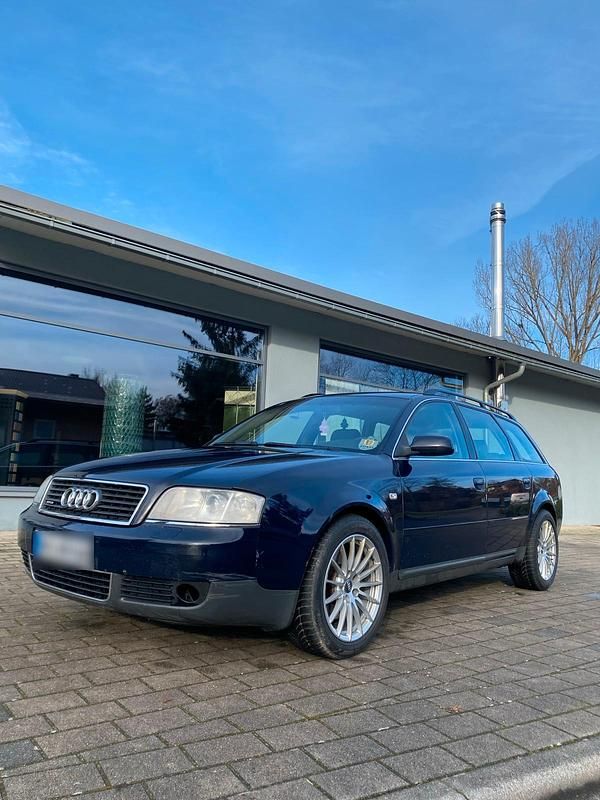Gebraucht Audi A6 190 PS (139 kW) 2001 Blau Kombi