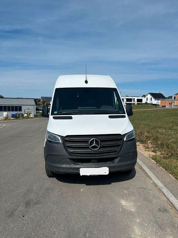 Weiß Gebraucht 2023 Mercedes Sprinter Van | 29.999 € (Guter Preis) - Bild 1/4