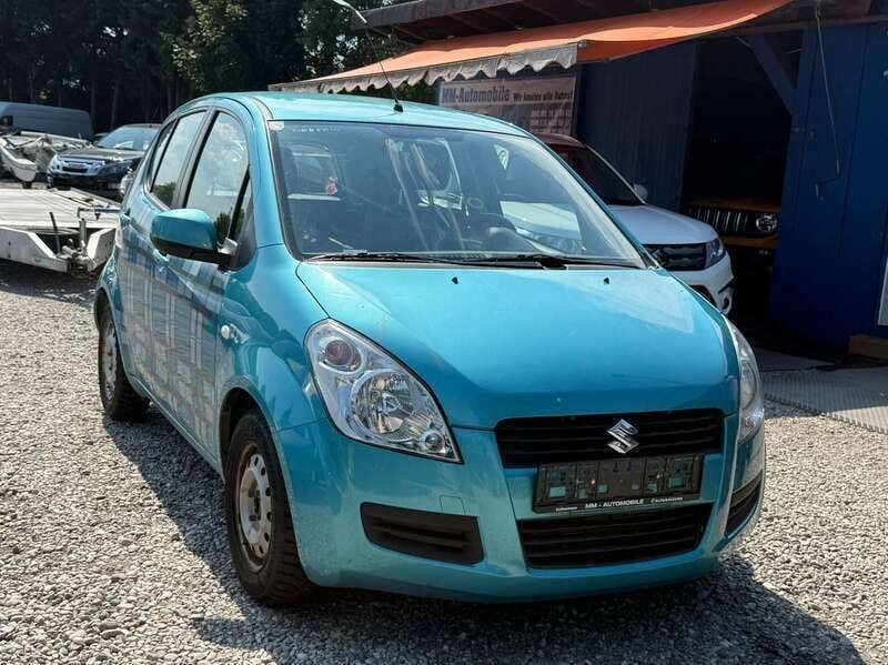Grün Gebraucht 2011 Suzuki Splash Basic Kleinwagen | 1.750 € (Guter Preis) - Bild 1/4