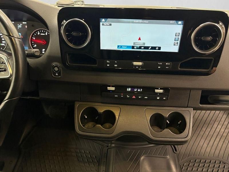 Gebraucht Mercedes Sprinter 170 PS (125 kW) 2022 Szary Van