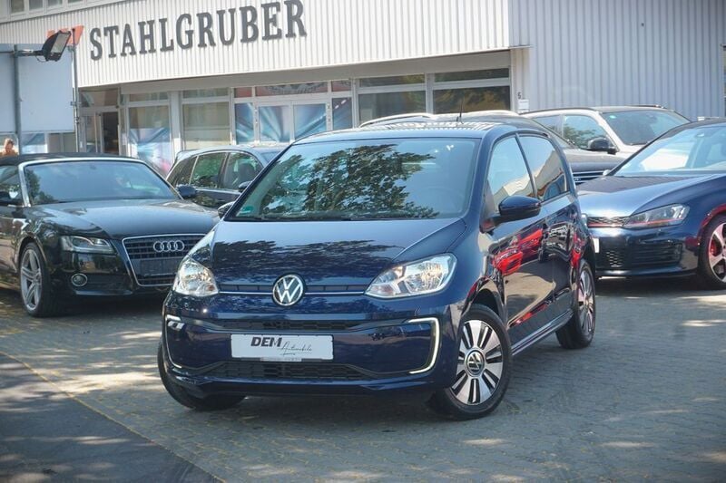 Blau Gebraucht 2021 VW e-up! United Kleinwagen | 12.990 € (Guter Preis) - Bild 1/4