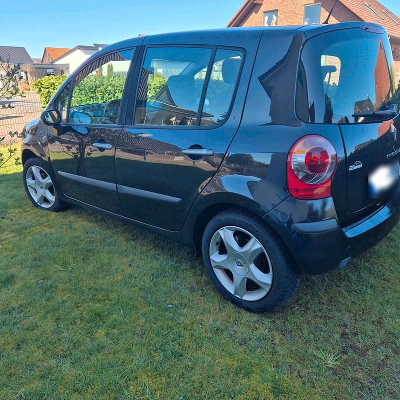 Gebraucht Renault Modus 88 PS (64 kW) 2005 Schwarz Van / Kleinbus