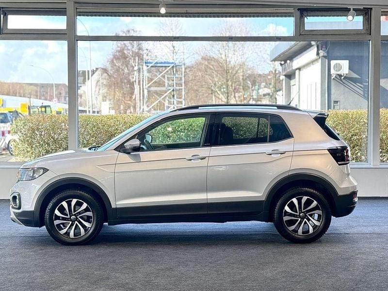 Gebraucht VW T-Cross Active 110 PS (80 kW) 2021 Reflexsilber SUV