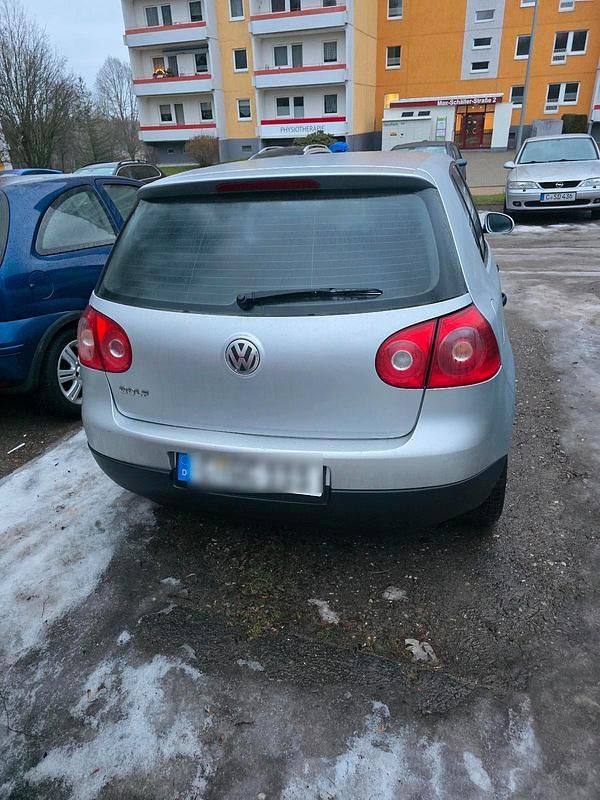 Gebraucht VW Golf IV 75 PS (55 kW) 2005 Grau Limousine
