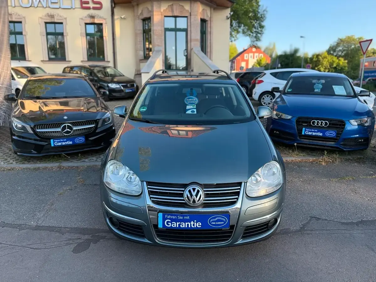 Gebraucht VW Golf V 105 PS (77 kW) 2009 Grau Kombi