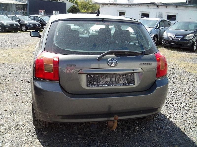 Gebraucht Toyota Corolla Sol 110 PS (80 kW) 2002 Silber Limousine