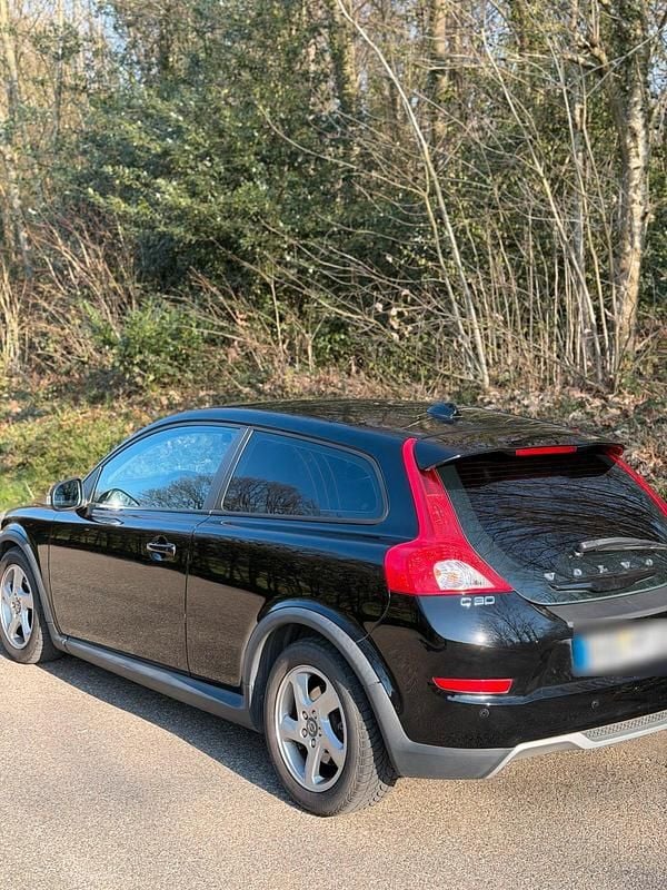 Gebraucht Volvo C30 109 PS (80 kW) 2010 Schwarz Kleinwagen