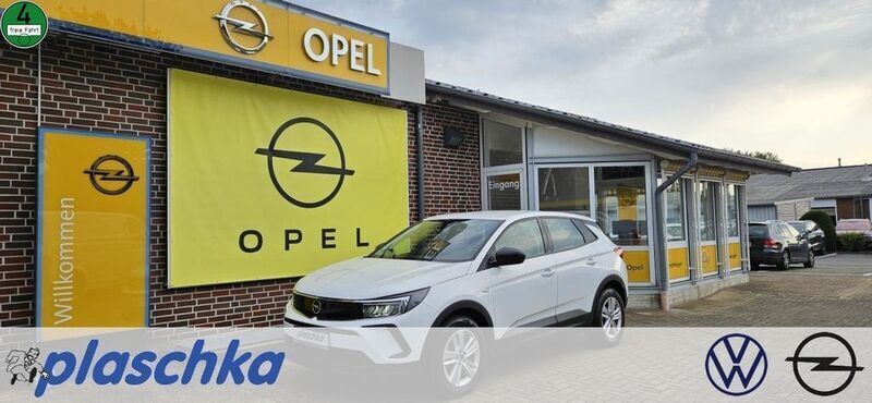 Arktis weiß (metallic) Gebraucht 2022 Opel Grandland X Basis SUV | 21.790 € (Guter Preis) - Bild 1/4