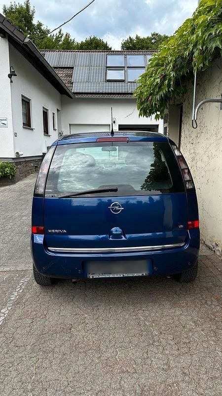 Blau Gebraucht 2007 Opel Meriva Van / Kleinbus | 999 € (Etwas zu teuer) - Bild 1/4