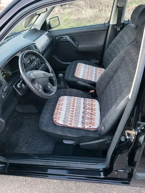 Gebraucht VW Golf III 75 PS (55 kW) 1997 Schwarz Limousine