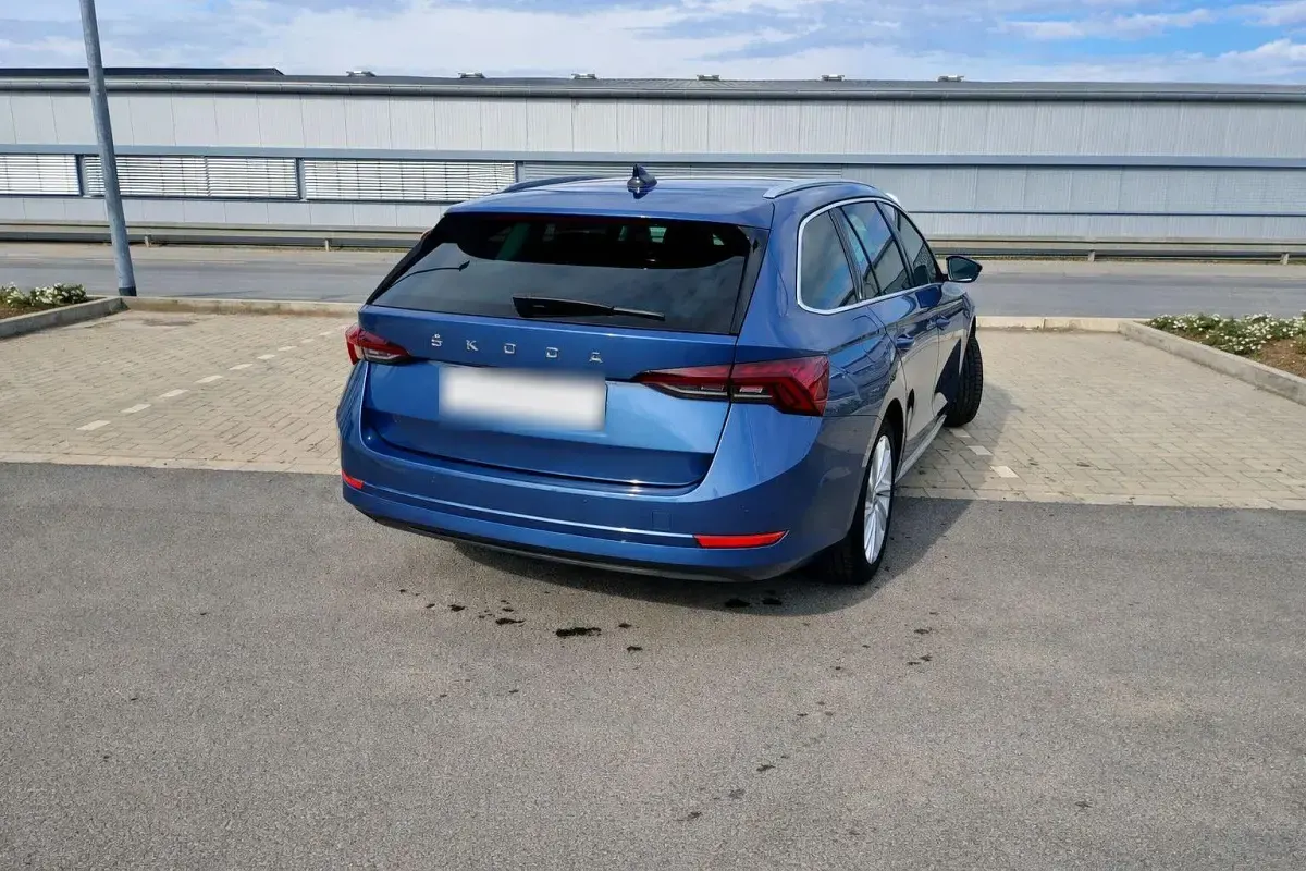 Gebraucht Skoda Octavia Style 150 PS (110 kW) 2020 Blau Kombi