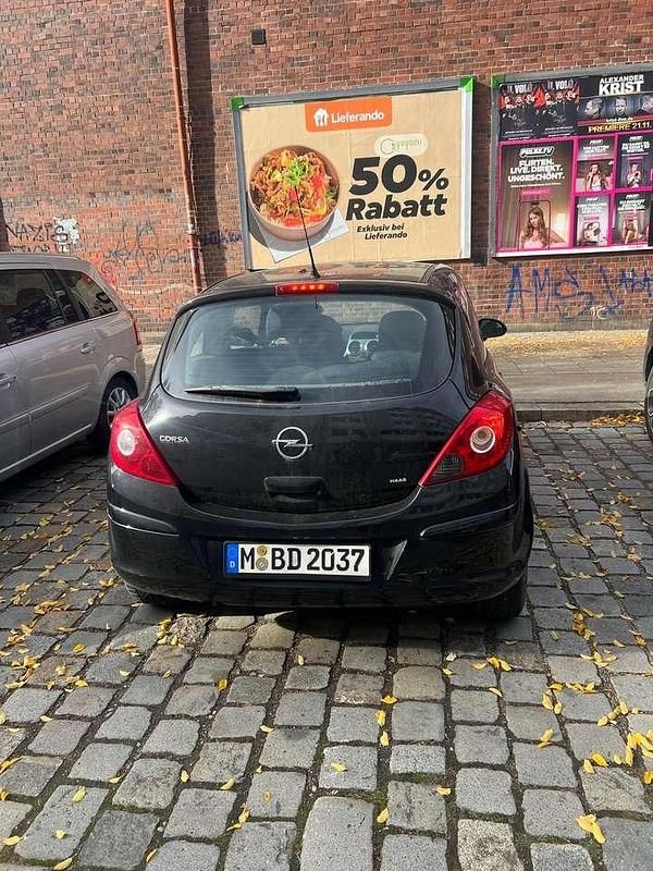 Gebraucht Opel Corsa 80 PS (58 kW) 2010 Limousine