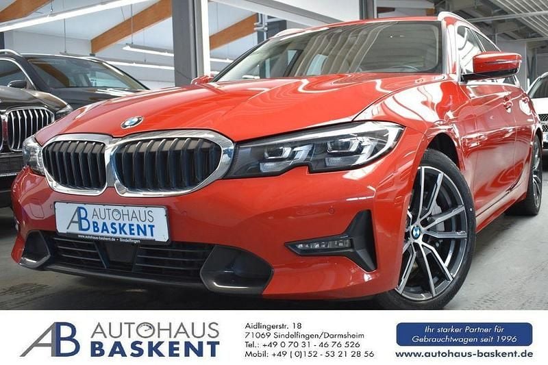 Rot Gebraucht 2021 BMW 330 Sport Line Kombi | 28.999 € (Guter Preis) - Bild 1/4