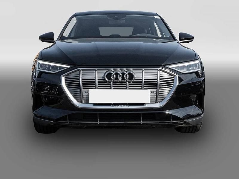 Gebraucht Audi e-tron Advanced Plus 300 kW (408 PS) 2023 Schwarz SUV