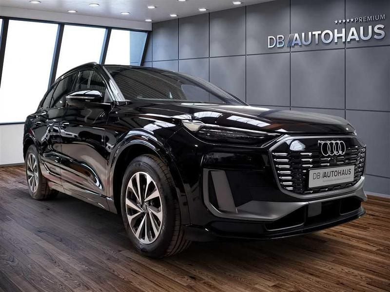 Gebraucht Audi Q6 e-tron Ambiente 284 kW (387 PS) 2025 Schwarz SUV