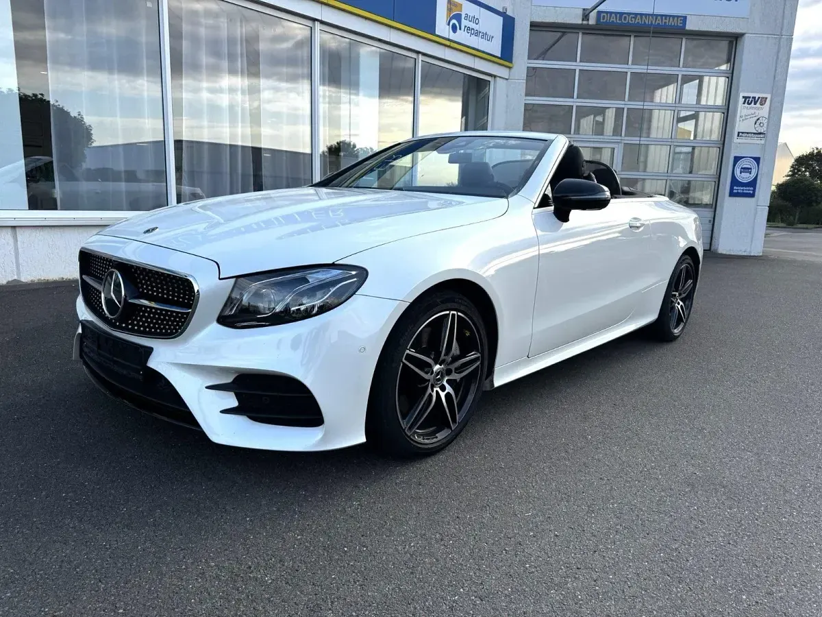 Gebraucht Mercedes E400 340 PS (250 kW) 2020 Diamantweiss  metalliclack Cabrio