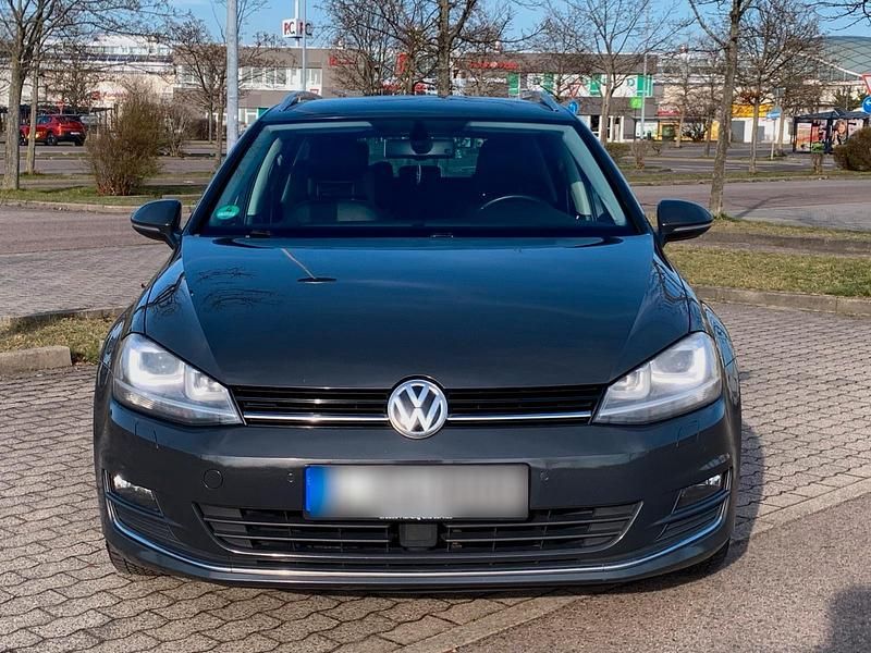 Gebraucht VW Golf VII Highline 150 PS (110 kW) 2014 Grau Kombi