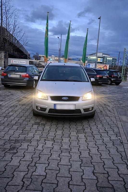 Gebraucht Ford Focus 109 PS (80 kW) 2005 Grau Van / Kleinbus