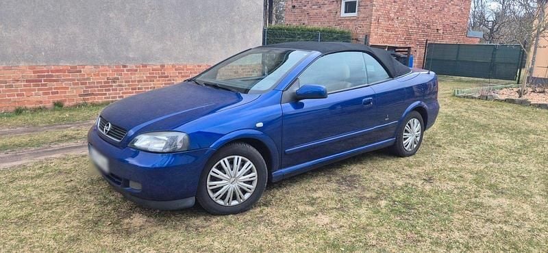 Gebraucht Opel Astra Cabriolet Edition 125 PS (91 kW) 2003 Blau Cabrio