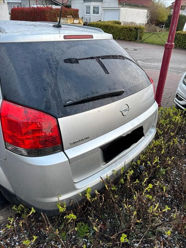 Gebraucht Opel Signum 150 PS (110 kW) 2005 Silber Kleinwagen