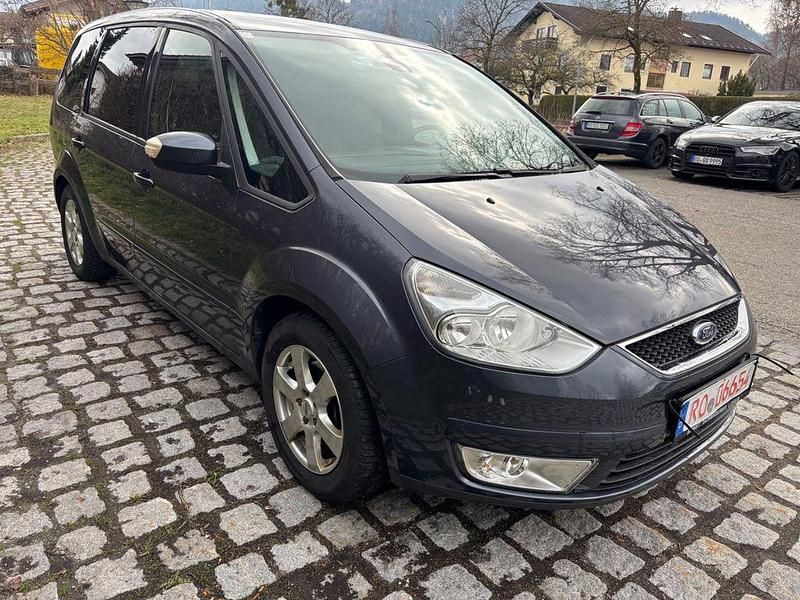 Gebraucht Ford Galaxy Trend 140 PS (102 kW) 2009 Grau Van / Kleinbus
