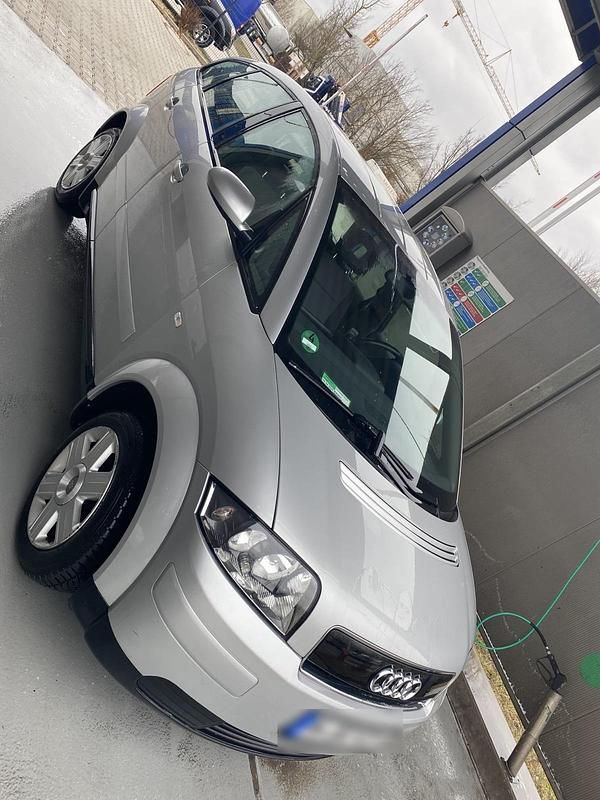 Gebraucht Audi A2 75 PS (55 kW) 2001 Silber Kleinwagen