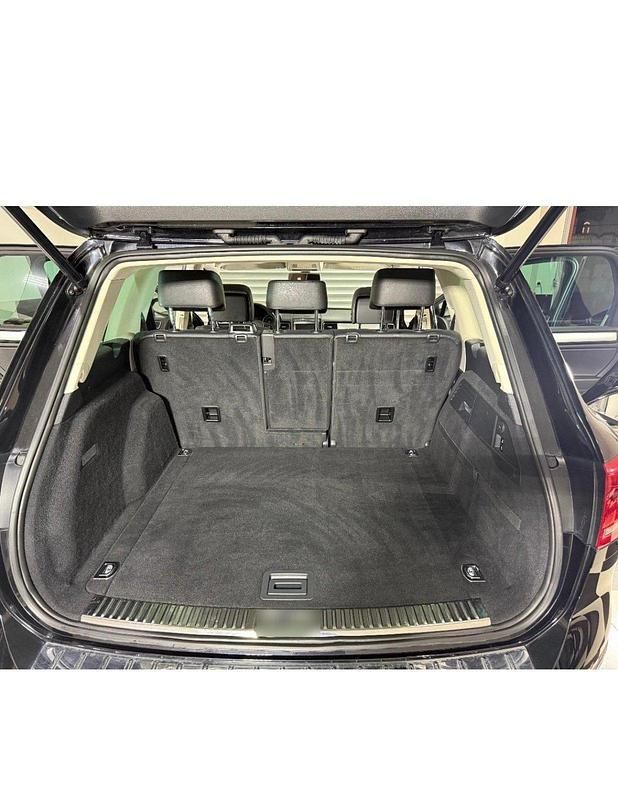 Gebraucht VW Touareg 262 PS (192 kW) 2016 Schwarz SUV