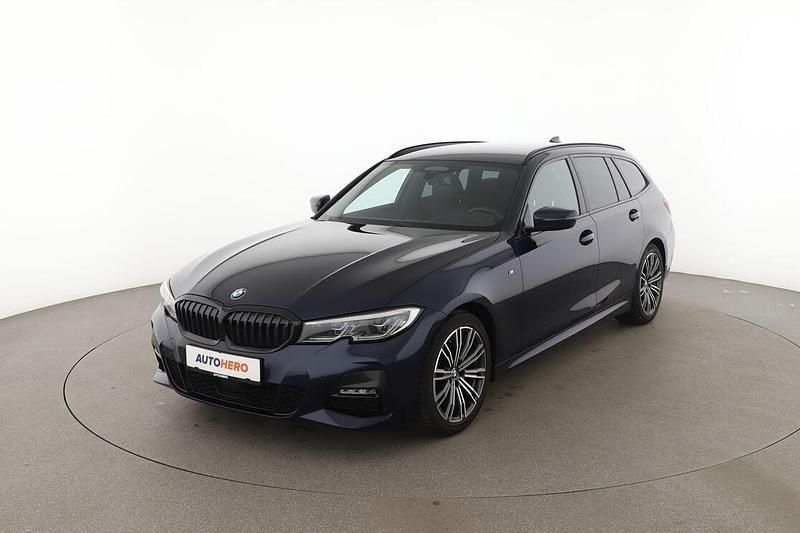 Blau Gebraucht 2021 BMW 320 M Sport Kombi | 32.810 € (Etwas zu teuer) - Bild 1/3