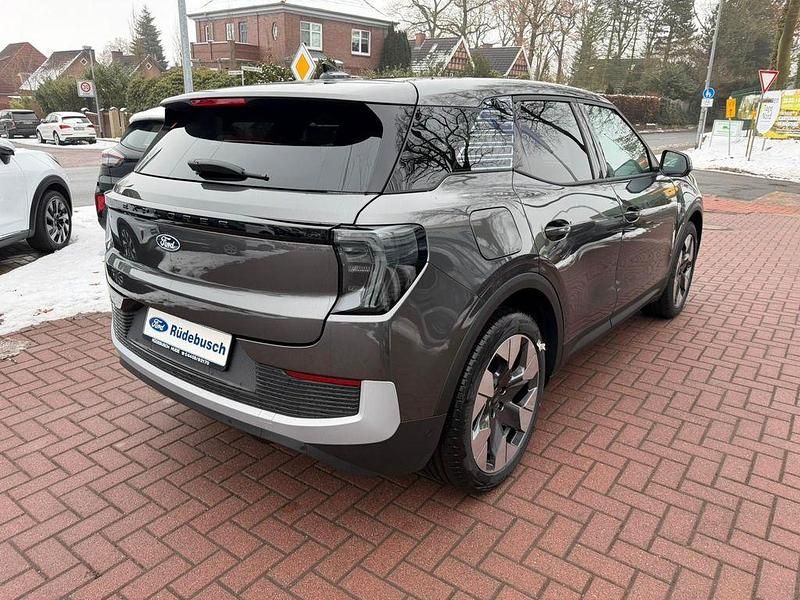 Neu Ford Explorer Extended Range 210 kW (286 PS) 2026 Grau SUV