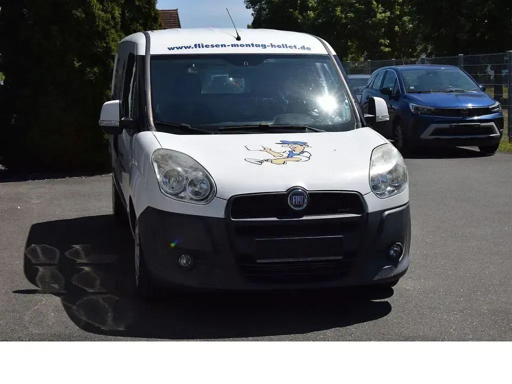 Gebraucht Fiat Doblò 101 PS (74 kW) 2010 Weiß Van / Kleinbus