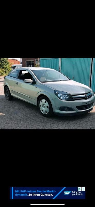 Grau Gebraucht 2006 Opel Astra GTC Coupé | 1.300 € - Bild 1/4