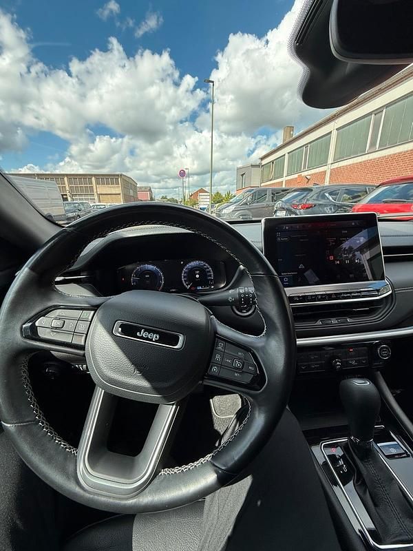 Gebraucht Jeep Compass 80th Anniversary 150 PS (110 kW) 2021 Schwarz SUV