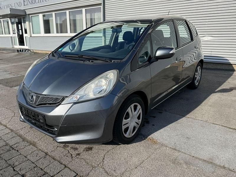 Gebraucht Honda Jazz 99 PS (72 kW) 2011 Grau Kleinwagen