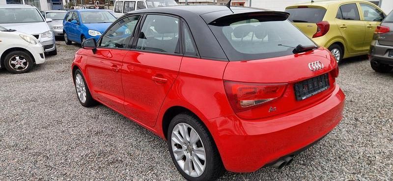 Gebraucht Audi A1 Sportback Ambition 122 PS (89 kW) 2013 Rot Kleinwagen